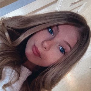 Meet your Posher, Jordyn